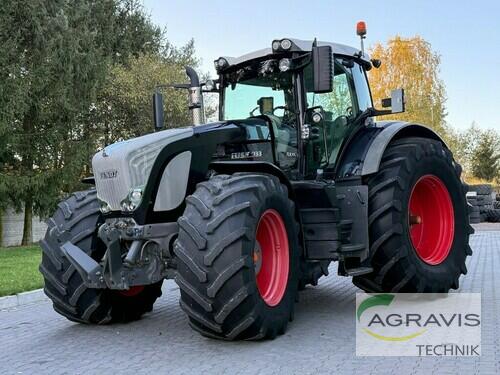 Fendt 933 Vario SCR Profi Plus Année de construction 2013 Calbe / Saale