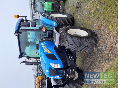 New Holland T 4.75 S Year of Build 2022 4WD