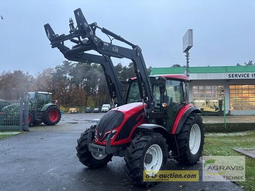 Valtra A 85 Pala cargadora frontal Año de fabricación 2023