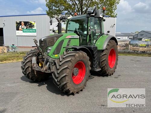 Fendt 724 Vario S4 Profi Plus Рік виробництва 2015 Повний привід