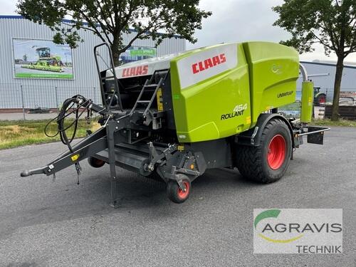 Claas Rollant 454 RC Uniwrap Year of Build 2019 Meppen