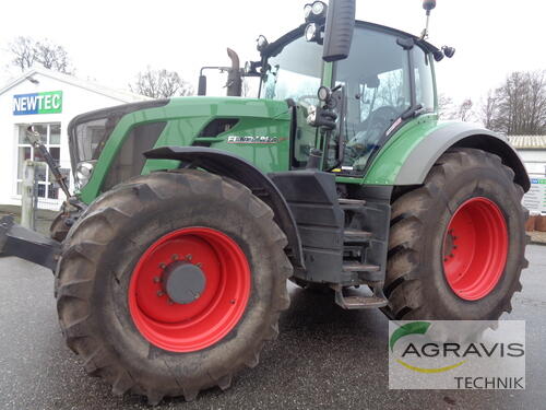 Fendt 824 Vario SCR Profi Plus Rok výroby 2011 Nartum