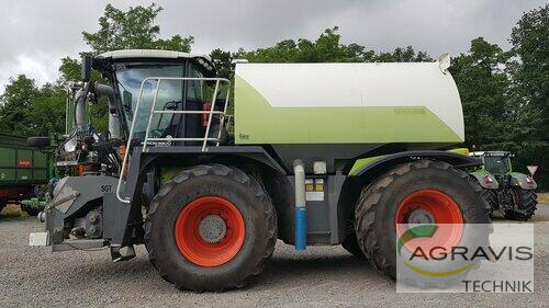 Traktor Claas - XERION 3800 SADDLE TRAC