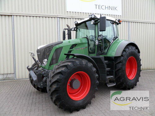 Traktor Fendt - 824 VARIO SCR PROFI PLUS