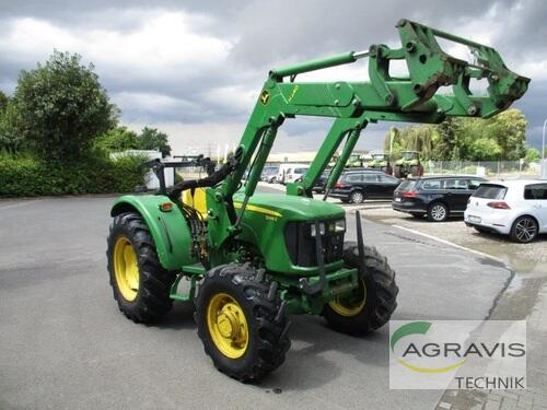 Traktor John Deere - 5055 E