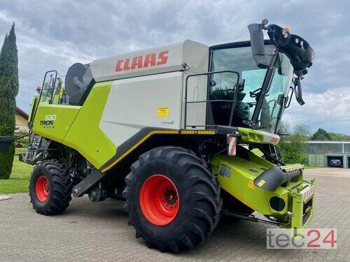 Claas Trion 530 Mit Schneidwerk Årsmodell 2022 Östringen