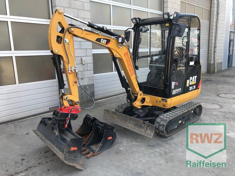 Demonstration Machine Excavators Caterpillar 301 7d