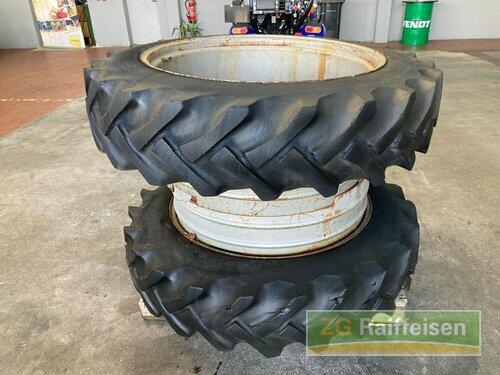 Maintenance Tyre Firestone - 12.4 R36