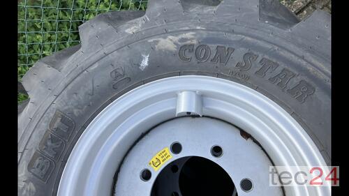Complete Wheel BKT - 400/70-20 CONSTAR Ind.