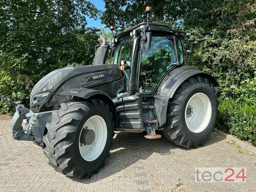 Valtra T234 Direct Année de construction 2017 A 4 roues motrices