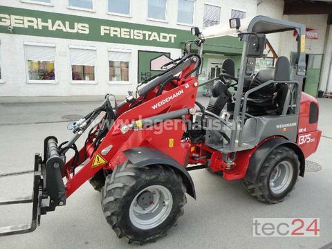 Farmyard Tractor Weidemann - 1375