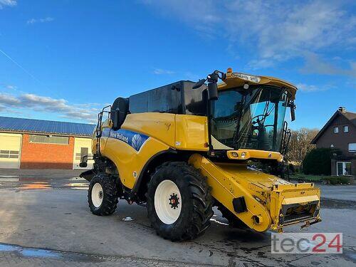New Holland CX 8090 Year of Build 2007 4WD