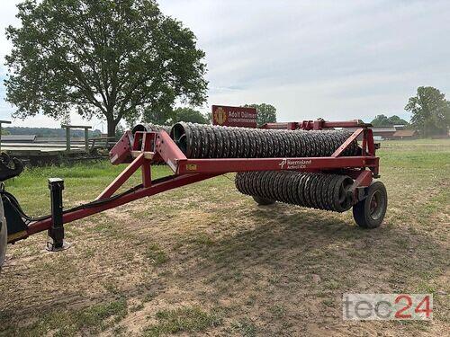 Kverneland Actiroll 830 Cambridge Walze Altenberge