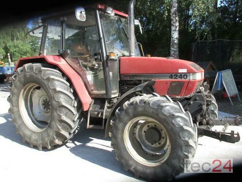 Traktor Case IH - 4240