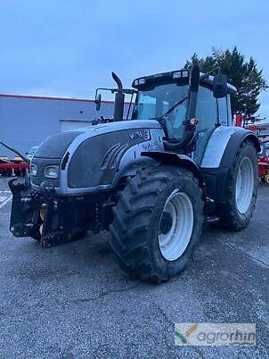 Valtra T172 Hitech Year of Build 2010 4WD