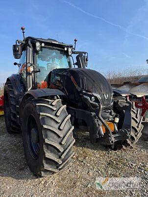 Valtra T235 Diect Rok výroby 2022 Pohon ctyr kol