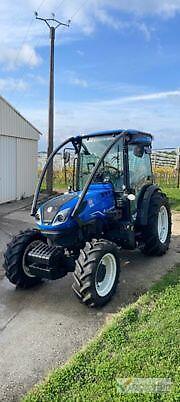 New Holland T4-100F