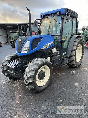 New Holland T4.100F