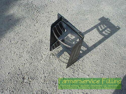 Miscellaneous New Holland - T6050RC Trittstufe