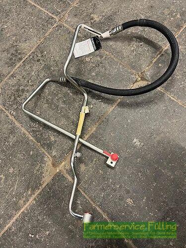 New Holland Rohr 84206228