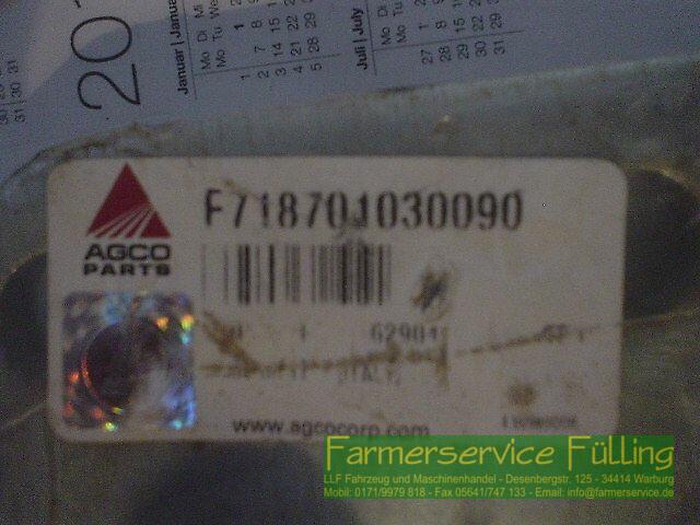 Fendt - Grundplatte mit Scharnierstift, Teile-Nr. Agco: F71870103009