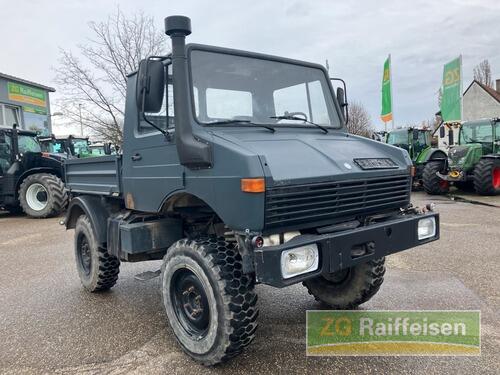 Mercedes-Benz 424 Anul fabricaţiei 1981 Tracţiune integrală 4WD