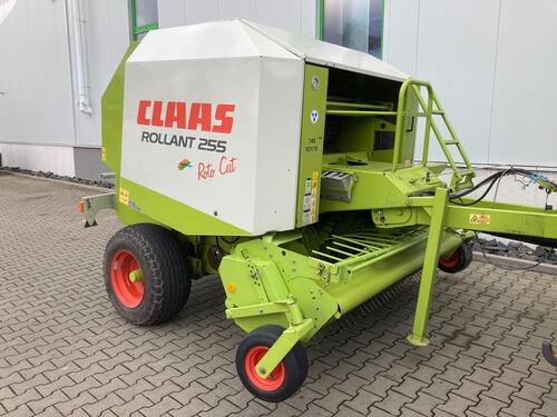 Claas Rollant 255RC
