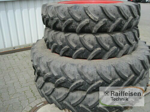 Tyre Fendt - 270/95R32 + 300/95R46