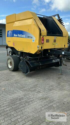 New Holland - BR 750 A