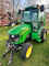 Tracteur Municipaux John Deere 2027 R Image 1