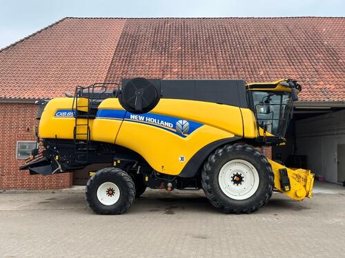 New Holland CX 8.85 Année de construction 2016 Ebstorf