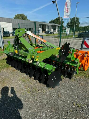 Amazone Catros + 3003 Special Año de fabricación 2024 Bevern