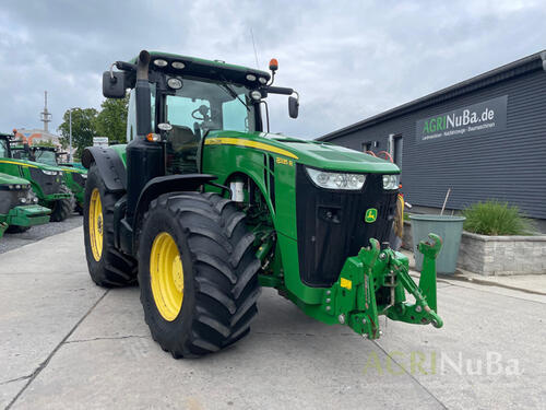 John Deere 8335R Rok produkcji 2014 Czterokolowy