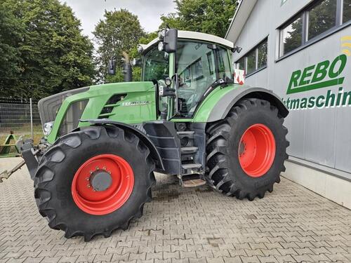 Fendt 824 Vario Profiplus Godina proizvodnje 2011 Pogon na 4 kotača