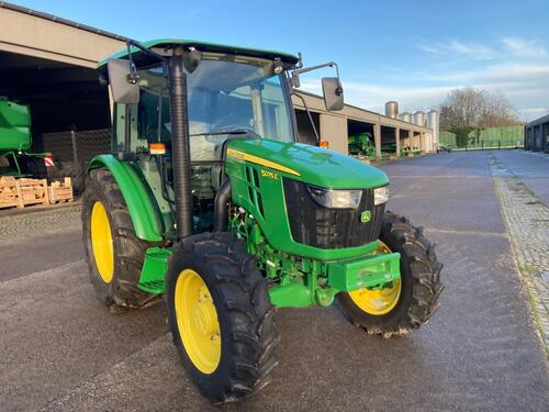 John Deere 5075E Årsmodell 2023 4-hjulsdrift