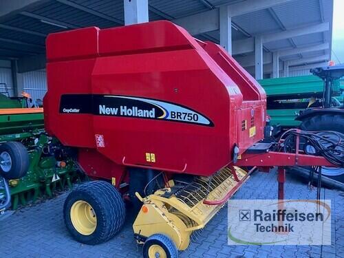 New Holland BR 750 Crop Cutter