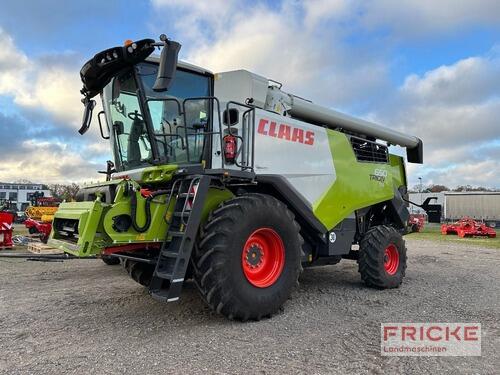 Claas Trion 650