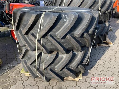 BKT 2 X 710/70r42, 2x 600/70r30 Rok produkcji 2021 Gyhum-Bockel