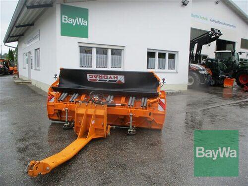 Hydrac Schneepflug Lb-Iii-300 G anno di costruzione 2023 Schönau