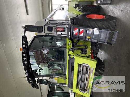 Claas TRION 750