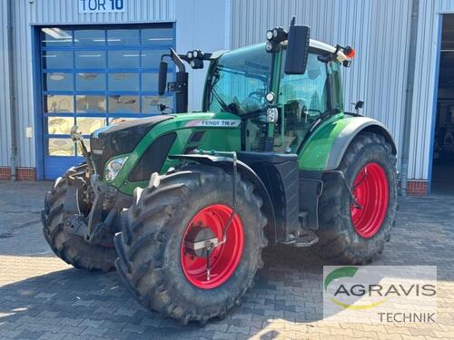 Fendt 720 Vario SCR Rok produkcji 2012 Czterokolowy