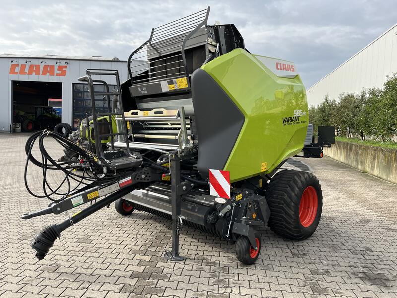 Claas - VARIANT 585 RC PRO 1