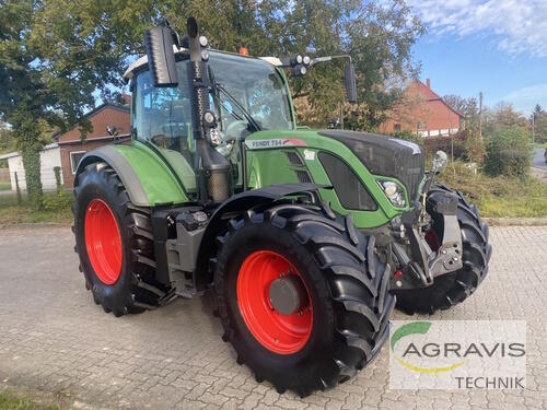 Fendt 724 Vario SCR Anul fabricaţiei 2014 Barsinghausen-Göxe