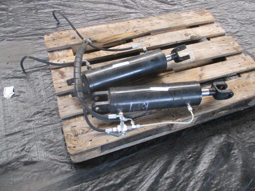 New Holland 84408341 Hydraulikzylinder