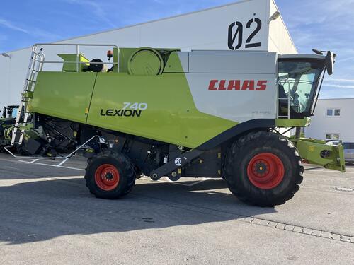 Claas Lexion 740 Έτος κατασκευής 2010 Hamburg