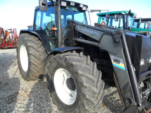 Traktor Valtra - 8350 m/læsser