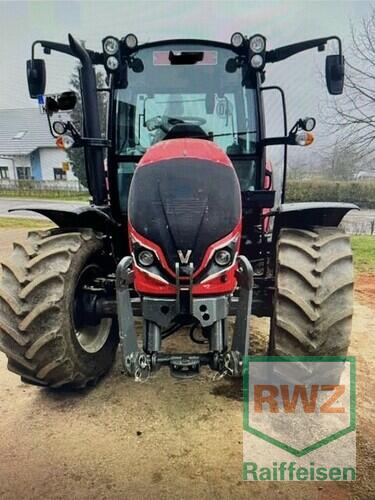 Valtra A85 Årsmodell 2022 Saarburg