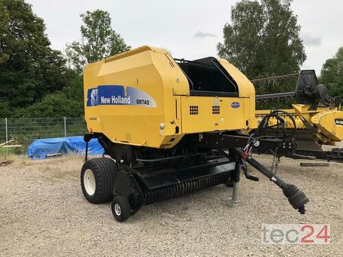 New Holland - BR 750 A