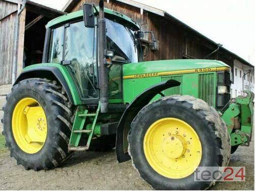 Traktor John Deere - 6900
