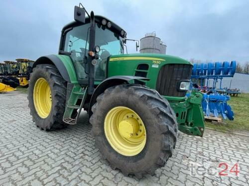 Traktor John Deere - 7530 Premium mit FZW